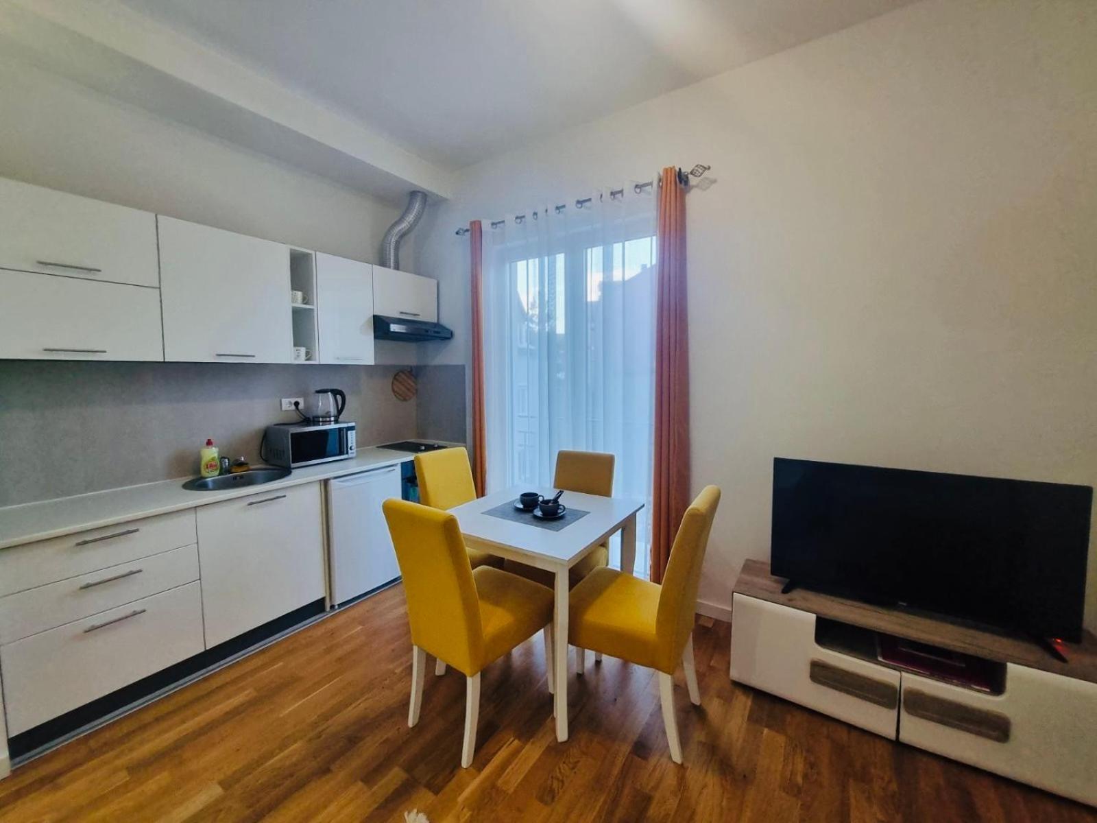 Apartment Dora Cetinje Eksteriør bilde